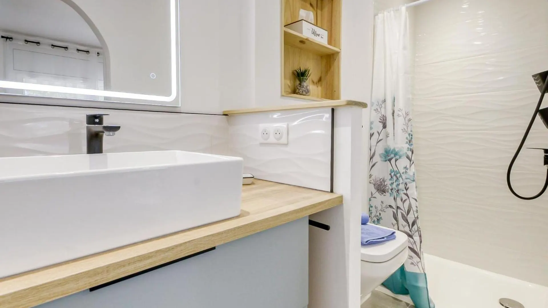 Apartment Port Mistral-2 By Interhome Empuriabrava Spain