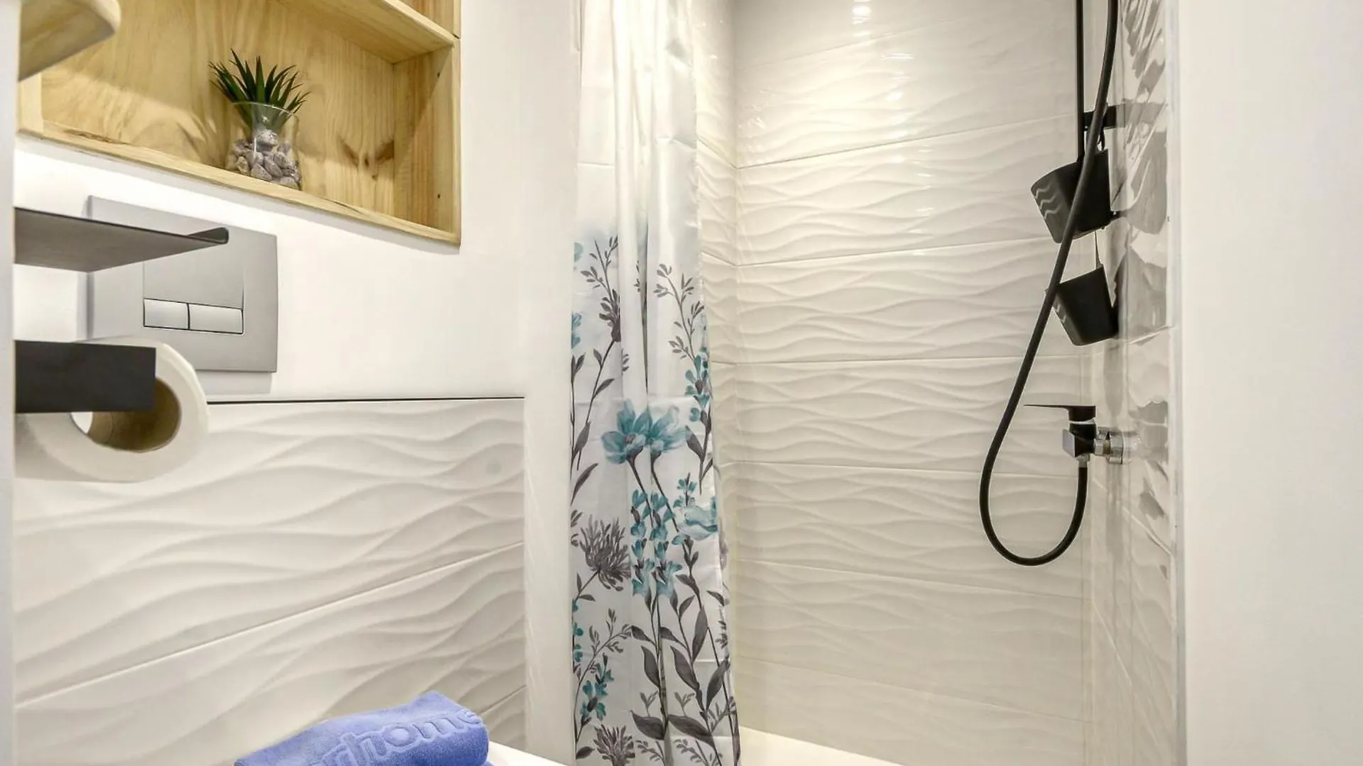 Apartment Port Mistral-2 By Interhome Ampuriabrava